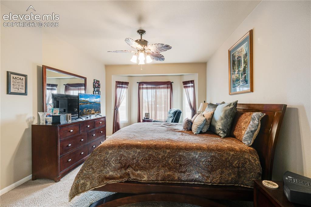 Image 13 of 25: Master bedroom