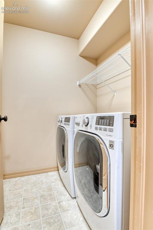 Image 38 of 47: Laundry