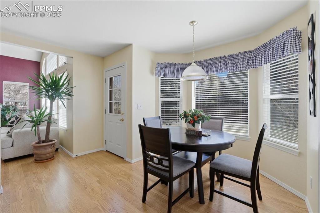 Image 14 of 48: Eat in kitchen area.