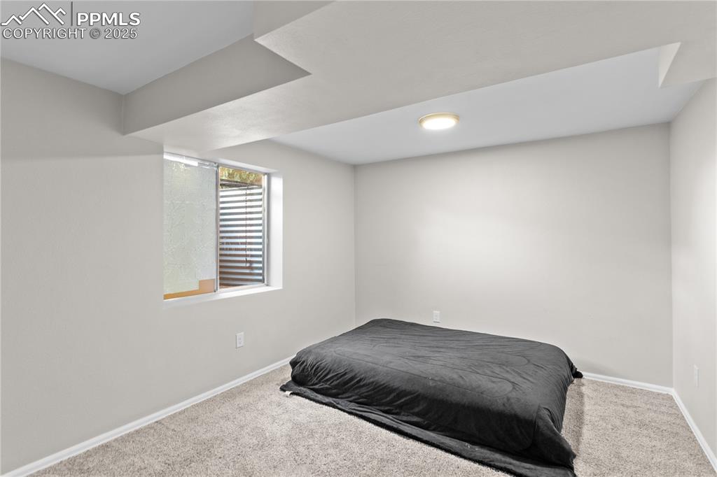 Image 26 of 33: Bedroom