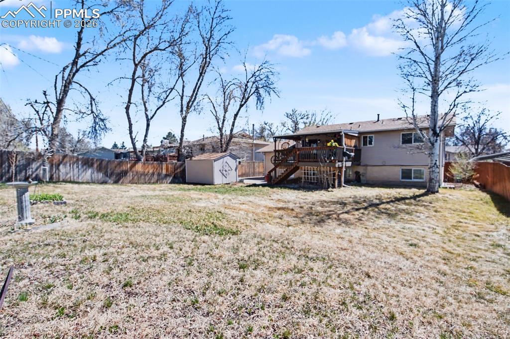 Image 25 of 28: Back of Structure