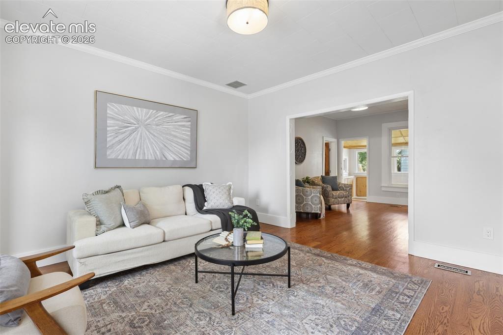 Image 6 of 47: Living Room