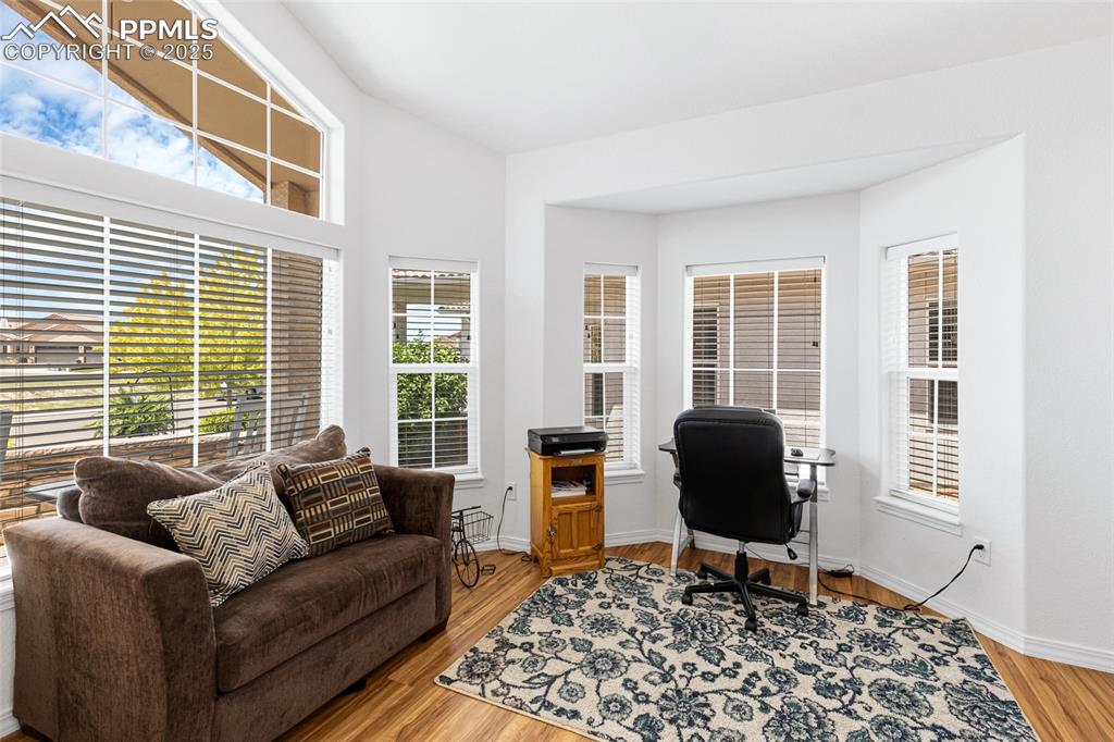 Image 8 of 41: Office
