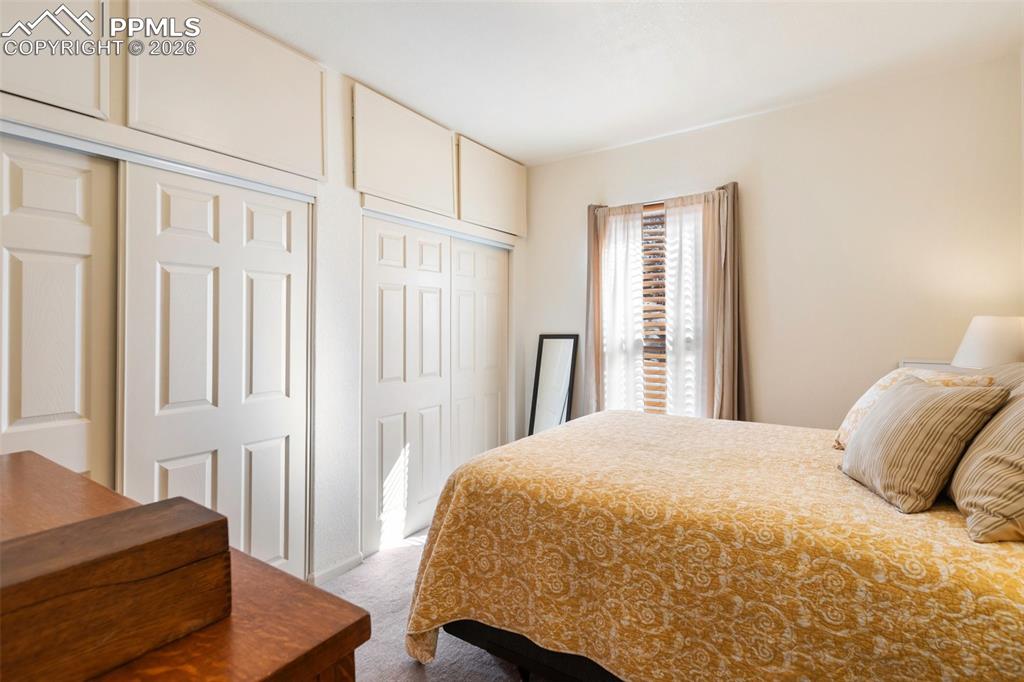 Image 24 of 37: Full laundry space. Perfect for extra storage options. 