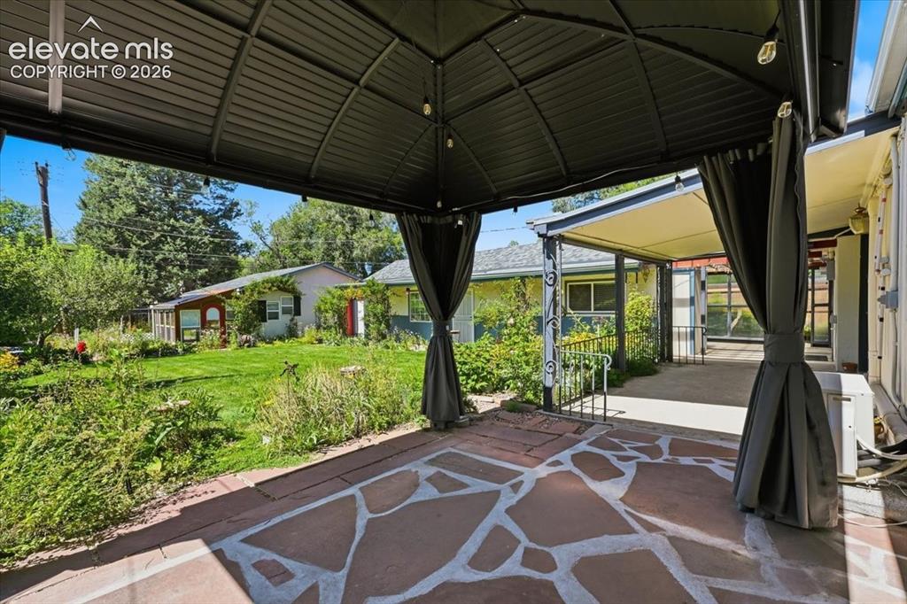 Image 11 of 43: Patio