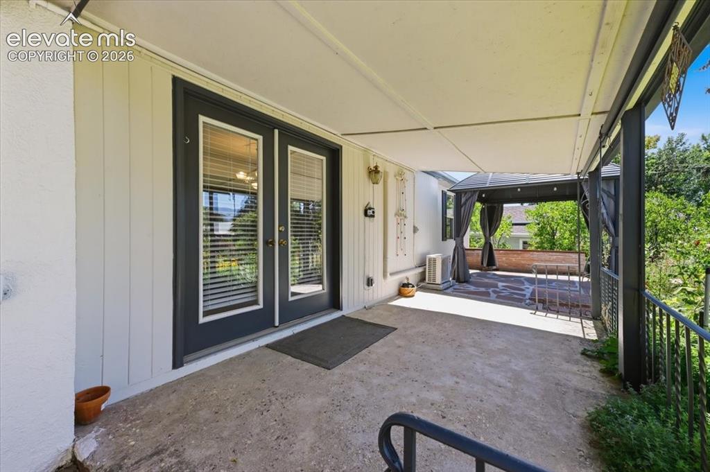 Image 9 of 43: Patio