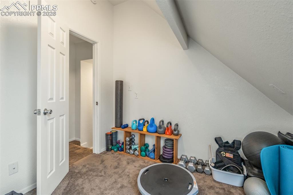 Image 19 of 44: Bonus Room