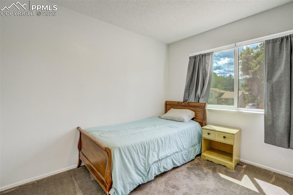 Image 26 of 44: Bedroom 3