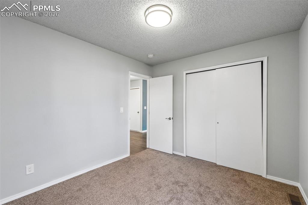 Image 8 of 28: Bedroom