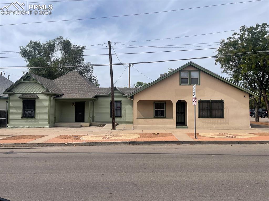 Image 1 of 39: Front of Structure
