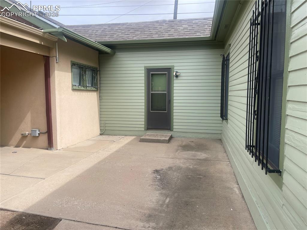 Image 39 of 39: Open Patio