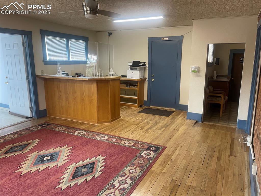 Image 9 of 39: Office