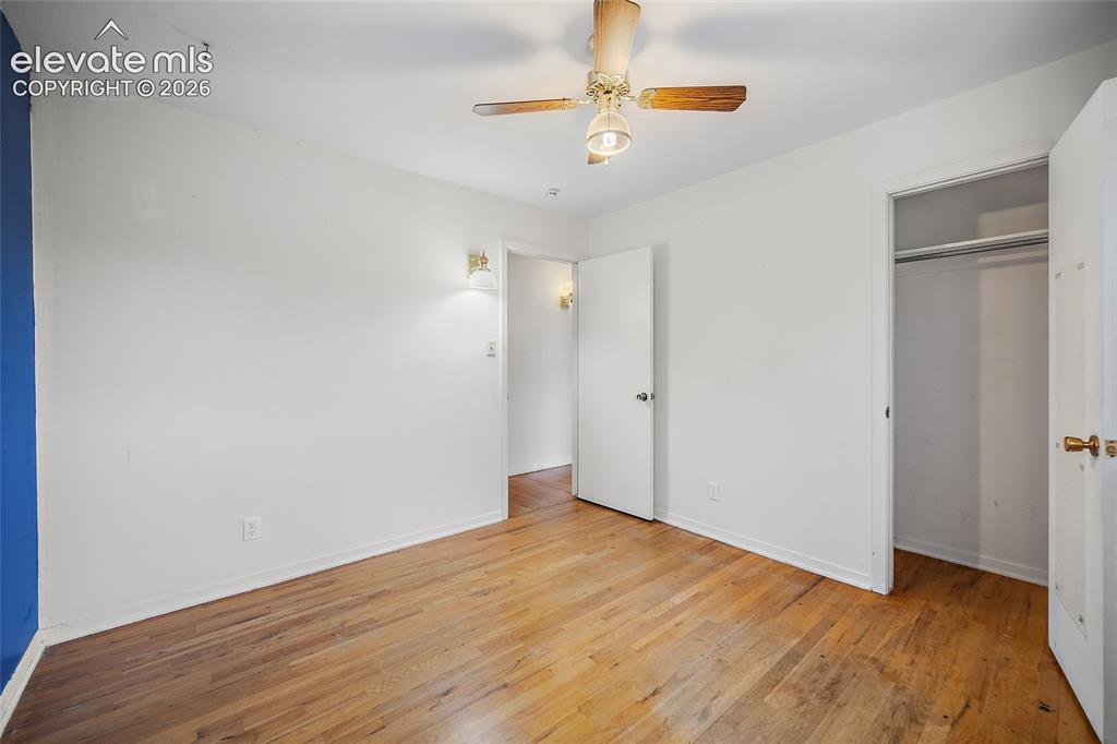 Image 16 of 42: Bedroom