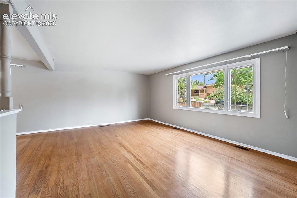 Image 4 of 42: Living Room