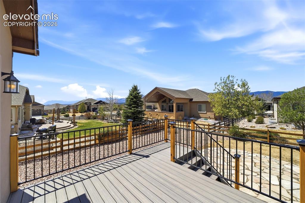 Image 41 of 50: Expansive deck!