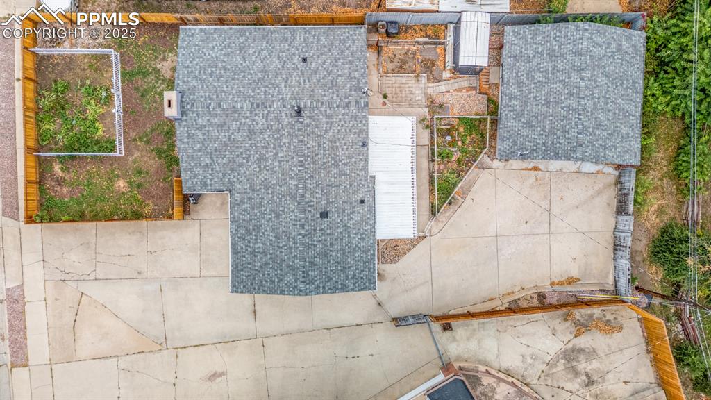 Image 31 of 36: Aerial view