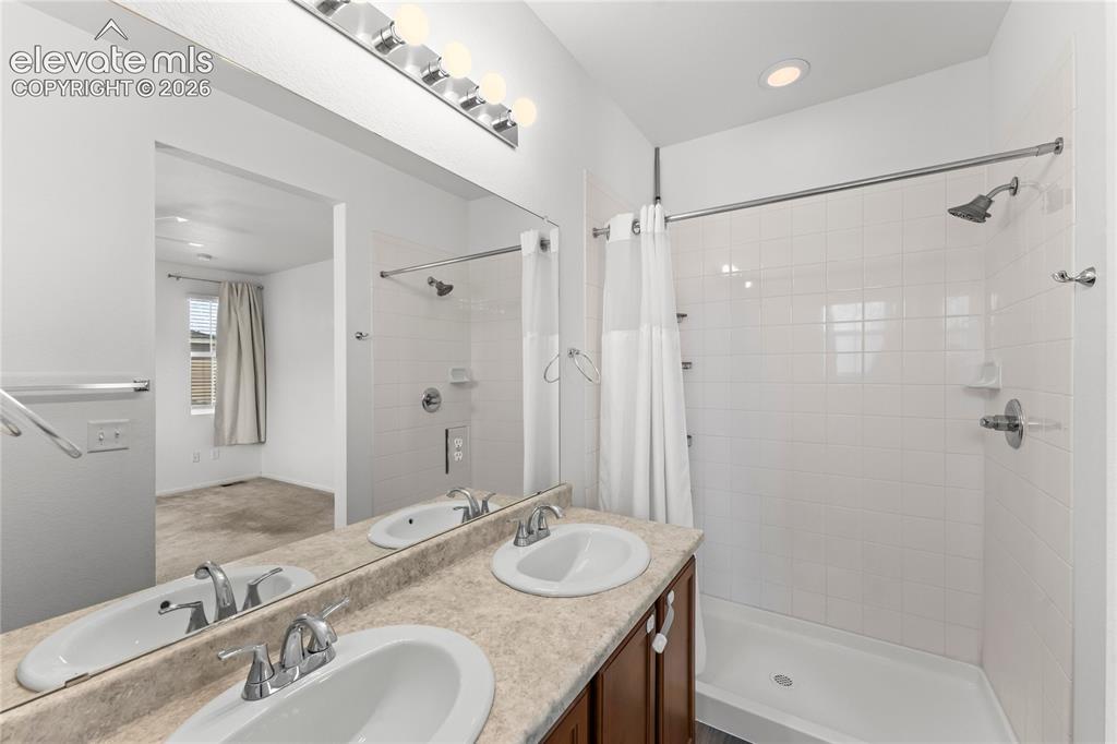 Image 27 of 35: Master Bathroom