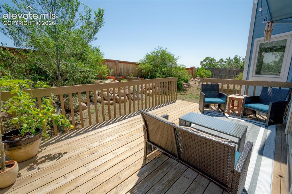 Image 37 of 49: Deck