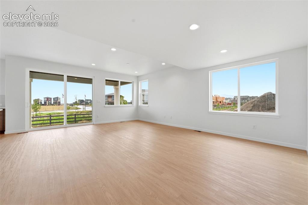 Image 7 of 29: Living Room
