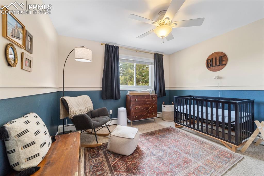 Image 24 of 42: Bedroom