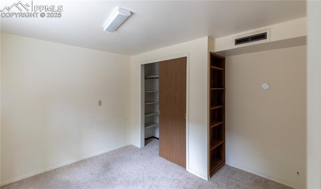 Image 19 of 32: Lower Level