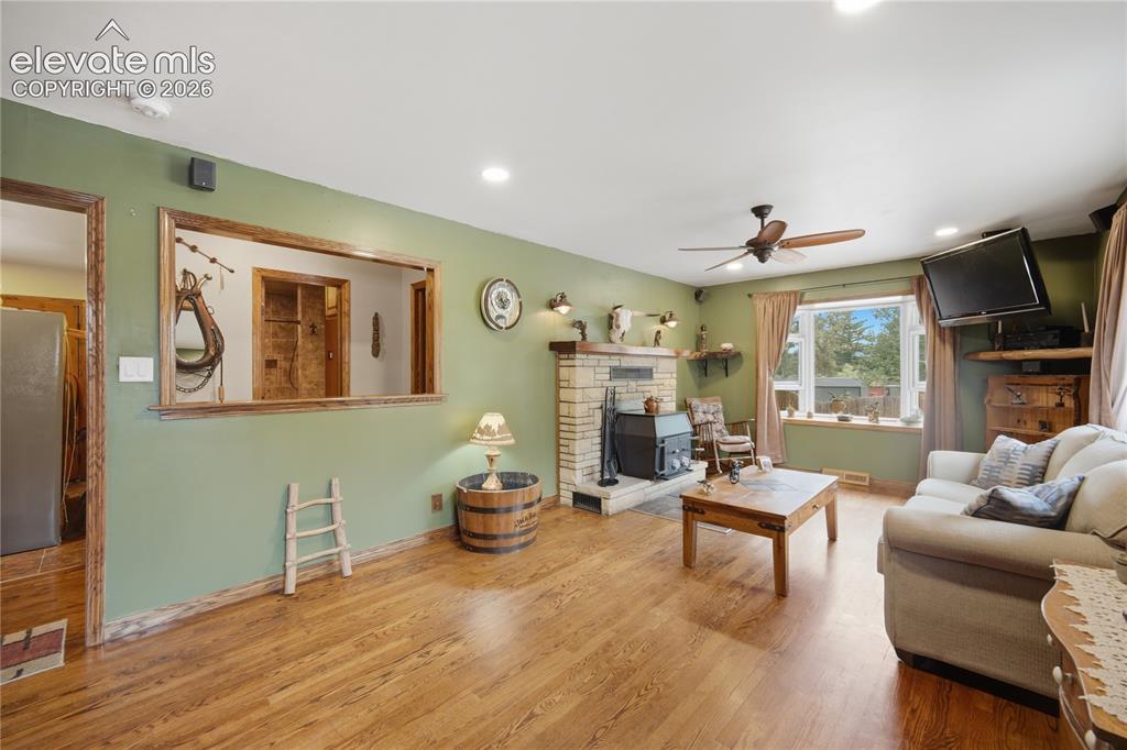 Image 8 of 28: Living Room