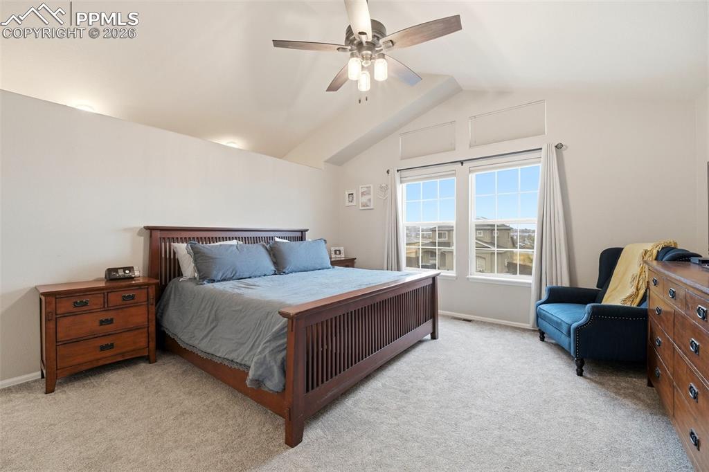 Image 20 of 49: Bedroom