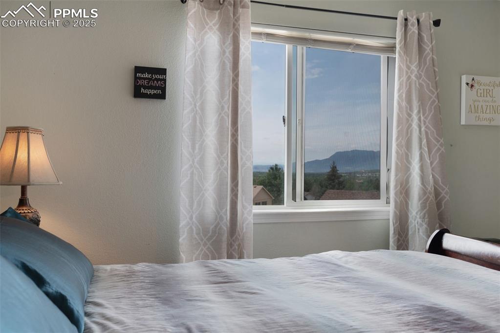 Image 22 of 43: Bedroom