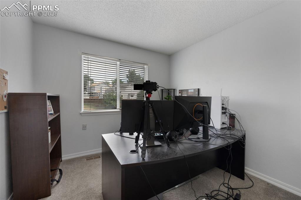 Image 30 of 43: Office