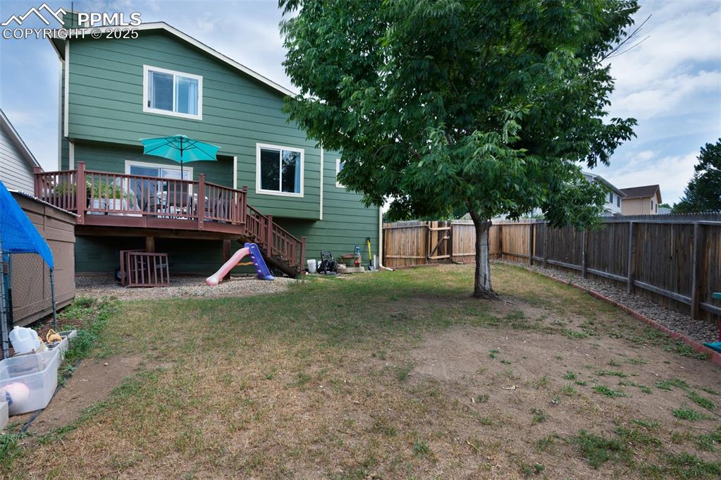 Image 37 of 43: Back of Structure