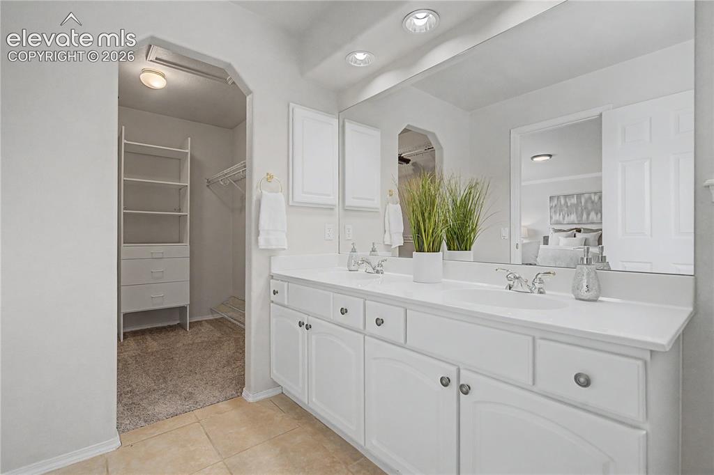 Image 29 of 44: Master Bathroom
