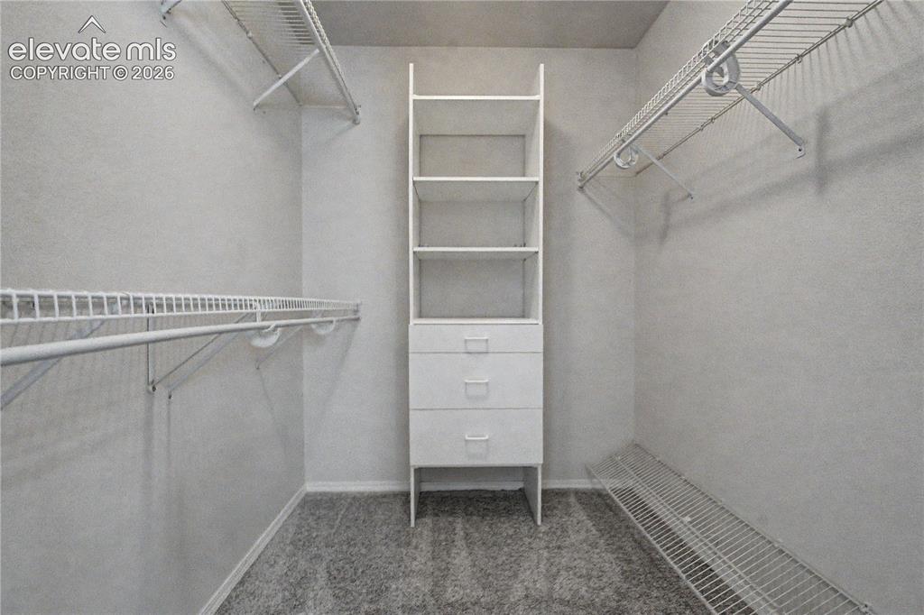 Image 30 of 44: Closet