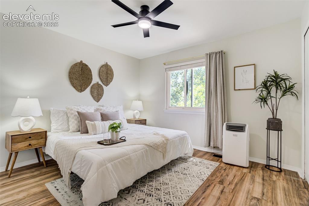 Image 17 of 39: Primary Suite with attached bathroom.