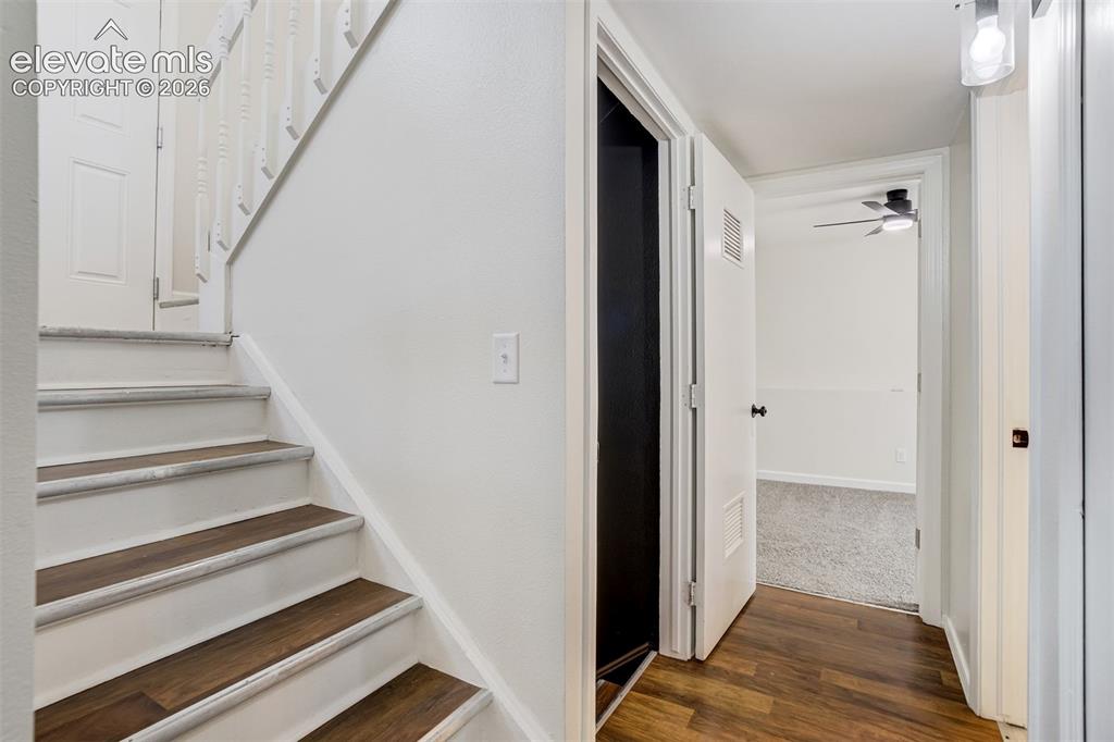 Image 22 of 39: Lower level has 2 bedrooms, full bathroom, and access to the basement. 
