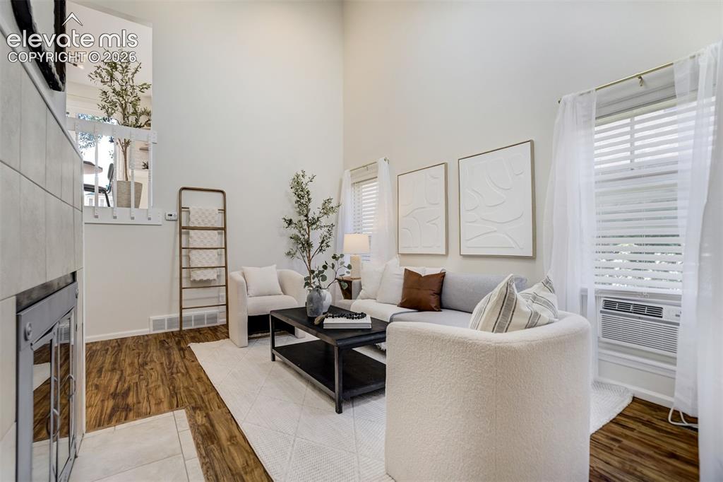 Image 4 of 39: Vaulted ceilings because your dreams deserve extra headroom.