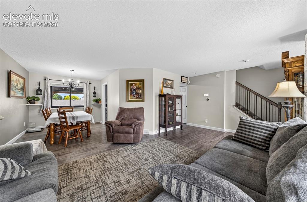 Image 15 of 42: Living Room