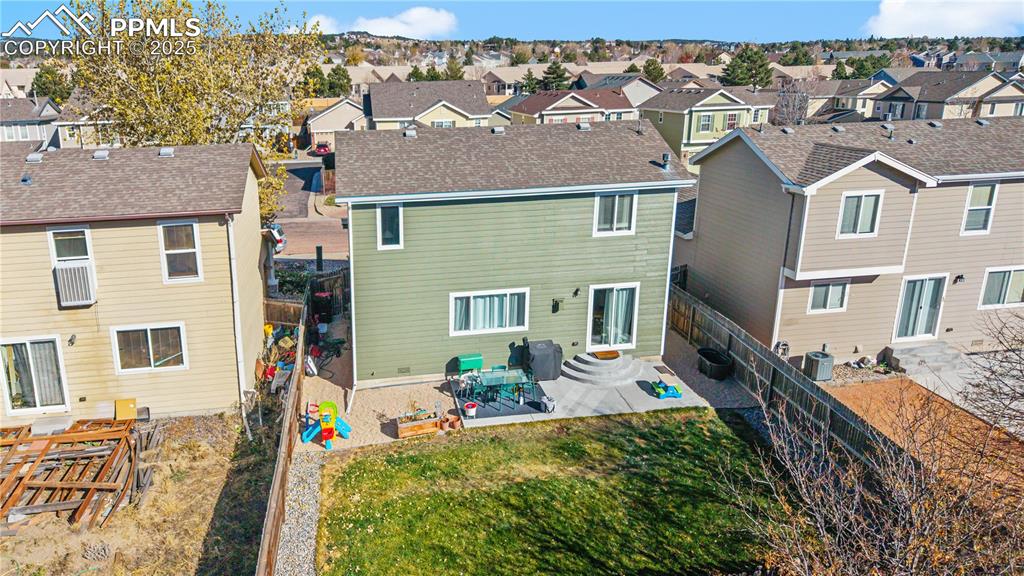 Image 35 of 38: Back of Structure