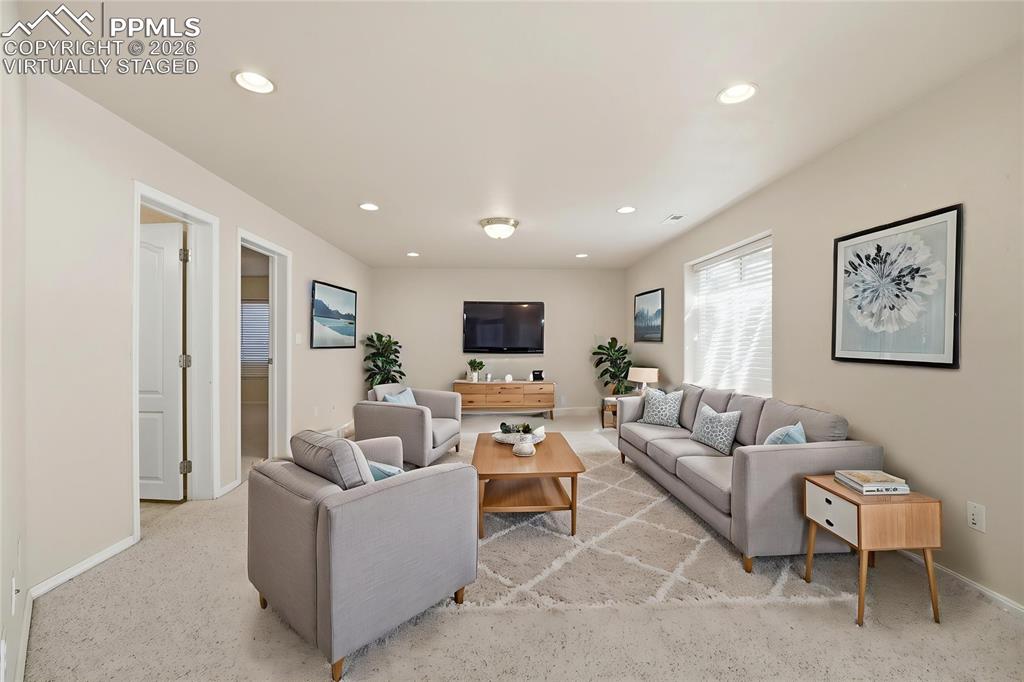 Image 29 of 48: Virtually Staged