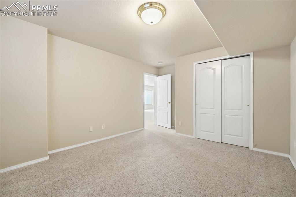 Image 38 of 48: Bedroom