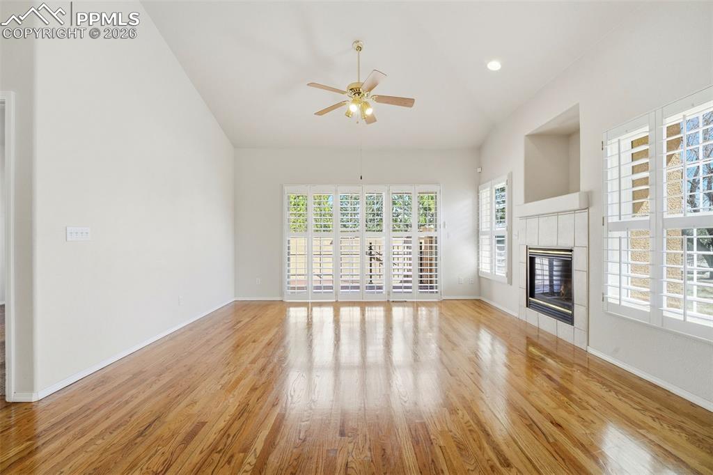 Image 6 of 48: Living Room