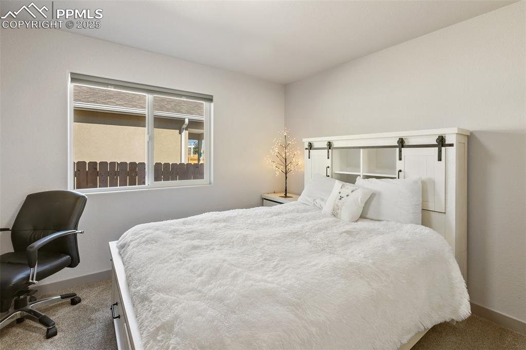 Image 24 of 41: Bedroom