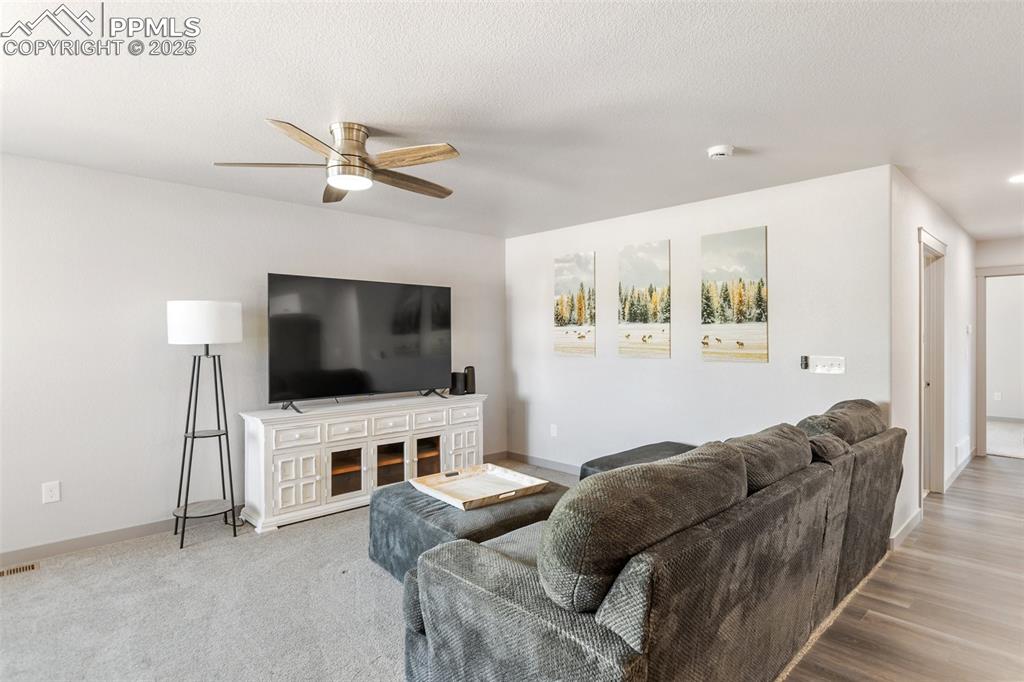 Image 6 of 41: Living Room