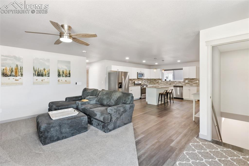 Image 8 of 41: Living Room