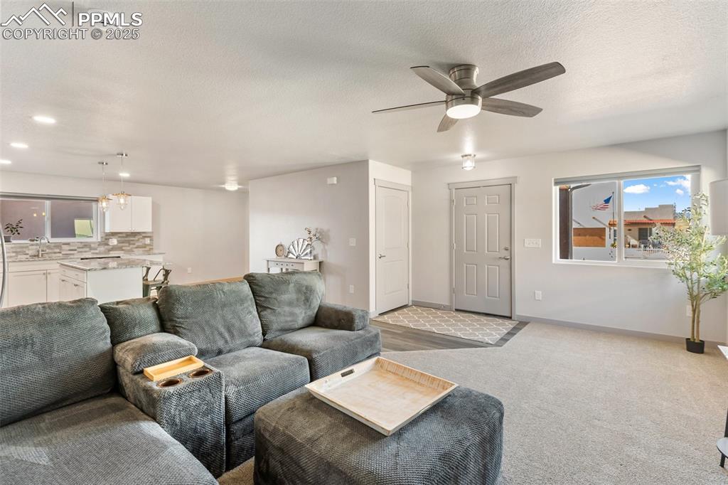 Image 9 of 41: Living Room