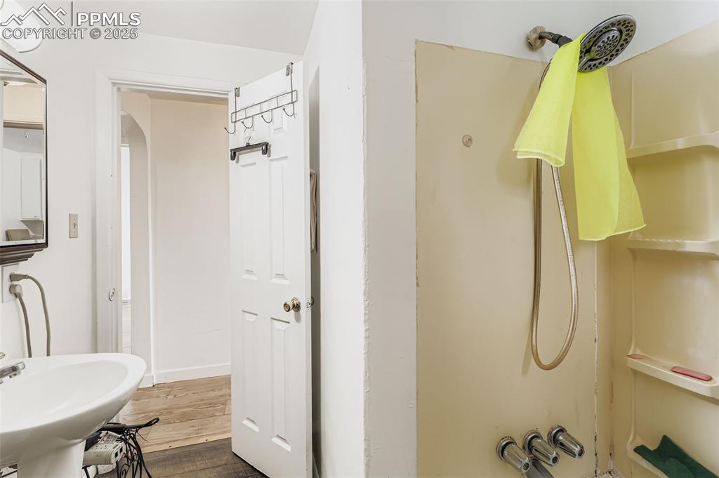 Image 13 of 49: Bathroom - Living Room, 2 Bedrooms, Bathroom, Living Room, Kitchen - Could 
