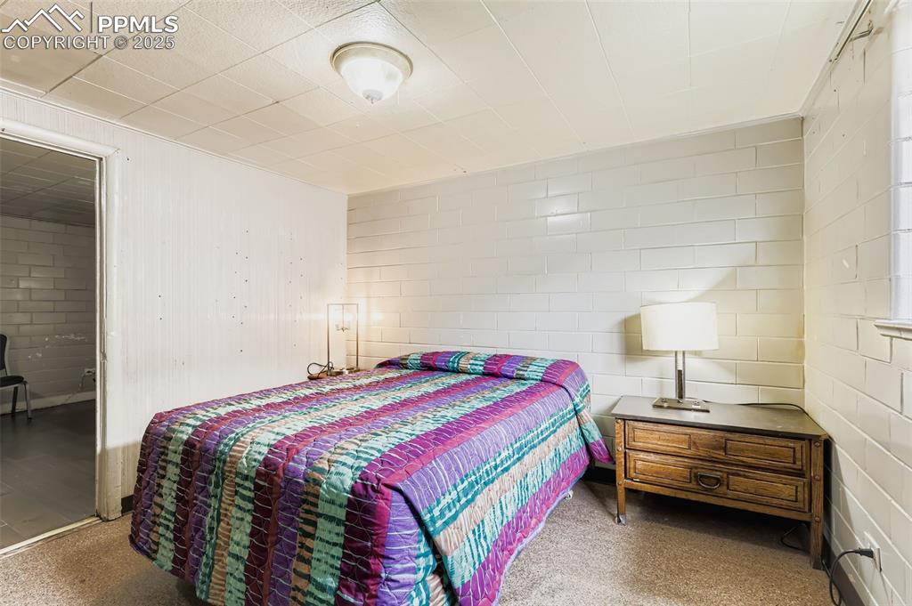 Image 26 of 49: One of 28 Units/Rooms