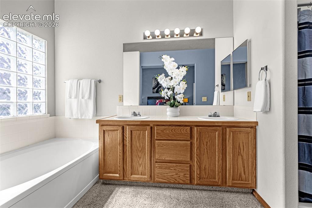Image 24 of 45: Master Bathroom