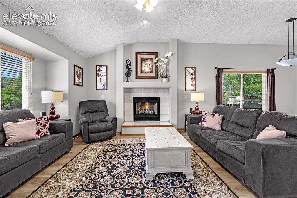 Image 5 of 45: Living Room