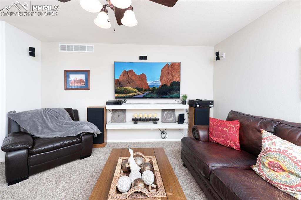 Image 13 of 36: Living Room