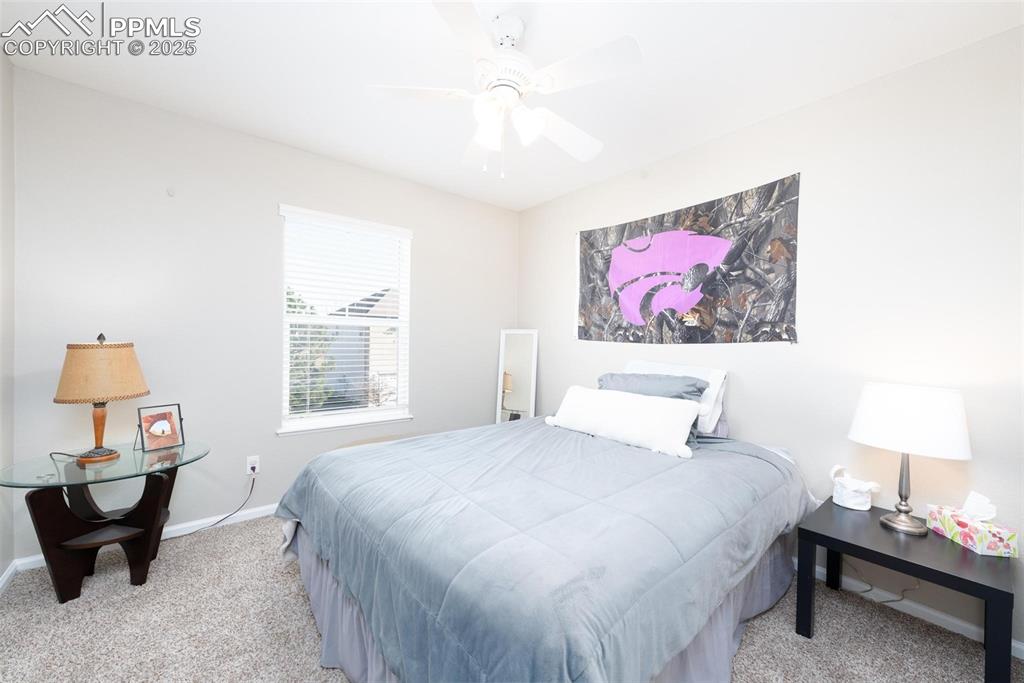 Image 24 of 36: Bedroom